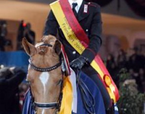 Valentina Truppa and Chablis win their second consecutive Young Riders World Cup Final at the 2006 CDI-W Frankfurt :: Photo © Barbara Schnell
