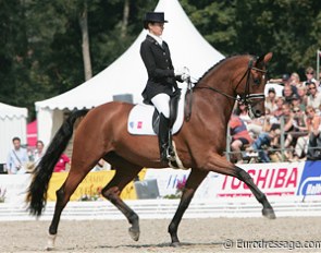 Jessica Michel on Riwera at the 2007 World Young Horse Championships :: Photo © Astrid Appels