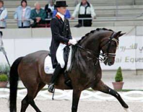Dutch Edward Gal on his Grand Prix mare Sisther de Jeu (by Gribaldi). Lovely horse with great movements!