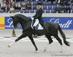 Andreas Helgstrand and Blue Hors Don Schufro at the 2008 CDIO Aachen :: Photo © Astrid Appels