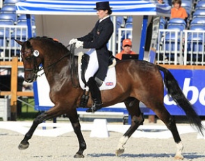 Samantha Brown and Kwadraat at the 2009 European Junior Riders Championships in Ermelo, The Netherlands :: Photo © Digishots.nl