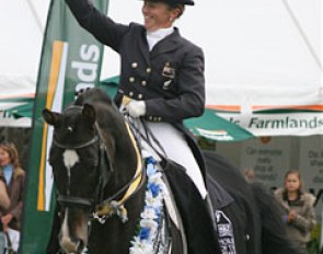 Jody Hartstone Wins the 2009 New Zealand Horse of the Year Show