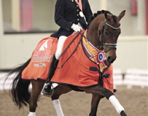 Dana van Lierop and Lord Champion win the 2009 Ducth Indoor Pony Championships :: Photo © Leanjo de Koster