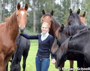 Hedda Droege and some youngsters. Her father has a breeding farm in Lippstadt, Germany