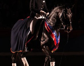 Stefanie Wolf on Sorento, which was proclaimed VTV Dressage Stallion of the Year for the Oldenburg area