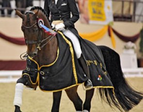 Lyndal Oatley and Sandro Boy win the World Cup Qualifier at the 2012 CDI-W Kaposvar