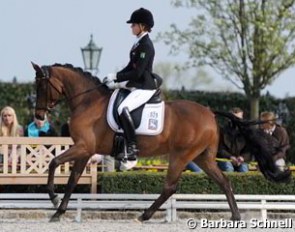 Lena Charlotte Walterscheidt on Equestricons Lord Champion at the 2012 Preis der Besten Qualifier in Kronberg :: Photo © Barbara Schnell