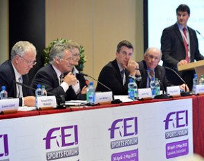 The veterinary session panellists (Nicoll, McEwen, Hall, Benoit, Randall, Cooke) at the inaugural FEI Sports Forum, which began on 30 April in Lausanne (SUI) :: Photo © Edouard Curchod