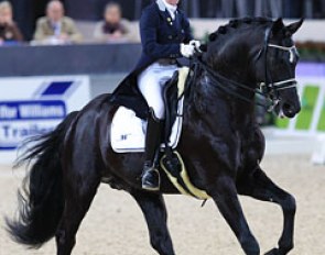 Eefje Appelmans and the 12-year old stallion Hennessy XO (by Hohenstein)
