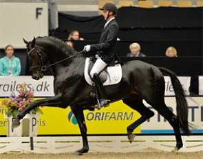 Andreas Helgstrand and Zonik at the 2012 Danish Young Horse Championships :: Photo © Ridehesten