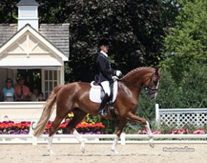 Alice Tarjan on Elfenfeuer at the 2012 U.S. Young Horse Championships :: Photo © Mary Phelps