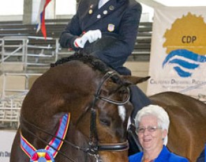 Steffen Peters on Legolas and judge Cara Whitham in the prize giving ceremony at the 2014 CDI-W Burbank :: Photo © Terri Miller