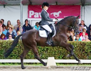 Anne Meulendijks and Ferrari at the 2014 Pavo Cup Finals :: Photo © LL-foto