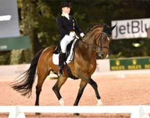Isabell Werth and El Santo win the U.S. Open Dressage Freestyle at the 2015 Central Park Horse Show