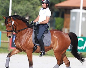 Jose Antonio Garcia Mena brought a schooling horse to the show in Portugal