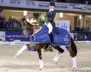 Isabel Freese and Vitalis win the 2016 Nurnberger Burgpokal Finals in Frankfurt :: Photo © LL-foto