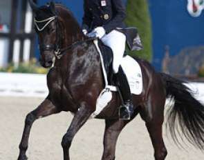 Nathalie zu Sayn-Wittgenstein keeps chiselling on her complicated Danish mare Fabienne (by Future Cup) and while all the pieces have not yet fallen together, the black mare makes progress with each ride