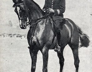 Colonel Xavier Lesage on the thoroughbred Taine