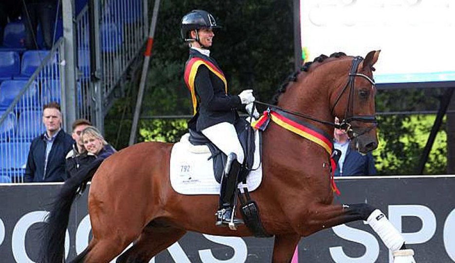 Eva Möller and Valverde win the 5-year old dressage horse finals at the 2019 Bundeschampionate :: Photo © LL-foto