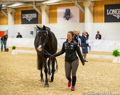 37-year old Judy Reynolds will be the first to go in the Grand Prix with her 17-year old KWPN gelding Vancouver K (by Jazz x Ferro)