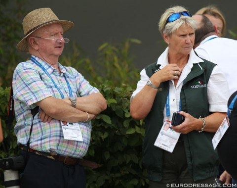 Judy's father Joe Reynolds is chair of Horse Sport Ireland. Here he is flanked by vice-chair Gillian Kyle