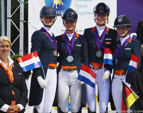 The silver medal winning Dutch team with Thalia Rockx, Kimberly Pap, Daphne van Peperstraten, and Esmee Donkers