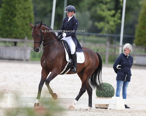 Marion Schreuder training daughter Muis on Jakarta Utopia (by Lord Leatherdale x San Remo), who is owned by RS2 Dressage