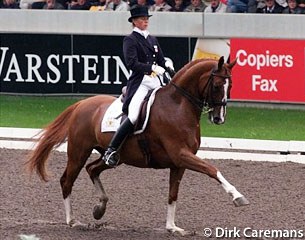 Lone Jorgensen and FBW Kennedy at the 2000 CDIO Aachen