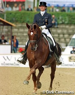 Ulla Salzgeber on Rusty at the 2001 European Championships :: Photo © Dirk Caremans