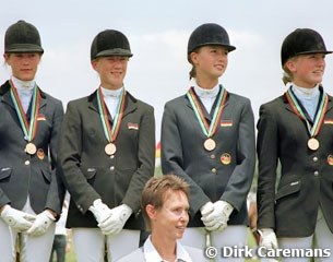 The German pony team won team gold: Annika Fiege, Christina Thomas, Marion Engelen, Carde Meyer