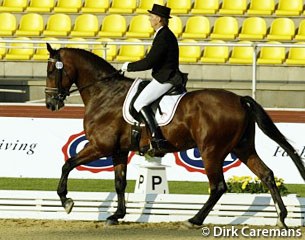 Swiss Claude Pilloud on Cantares III CH
