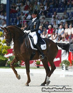 Ulla Salzgeber and Rusty, 2003 Aachen Grand Champions :: Photo © Mary Phelps