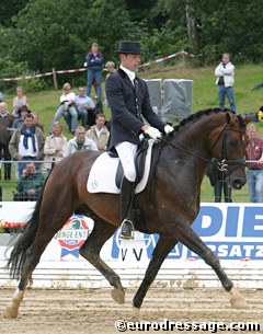 Hans Peter Minderhoud and Florencio at the 2004 World Young Horse Championships