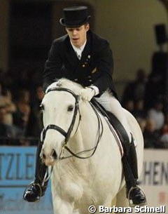 Aboard Peralta Pinha, Freire had already impressed in Nussloch -- and won many sympathies because of the horsemanship he showed there. In Frankfurt, they reached a fabulous third place.