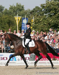 Juliane Brunkhorst on Revanche de Rubin win silver at the 2007 World Young Horse Championships