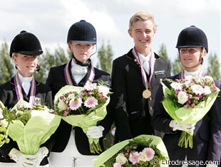 The gold medal winning German Team: Grete Linnemann, Katharina Weychert, Sönke Rothenberger, Bianca Nowag