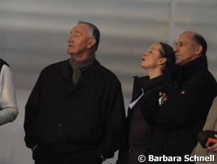 Klaus Balkenhol watching Nadine Capellmann's ride on Elvis with Isabell Werth and Jonny Hilberath