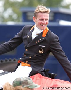 Gal is all smiles after hearing his new World Record Grand Prix score