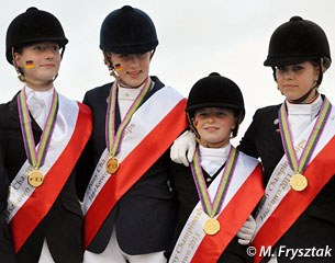 The German gold medalists: Grete Linnemann, Jessica Krieg, Semmieke Rothenberger, Lena Charlotte Walterscheidt