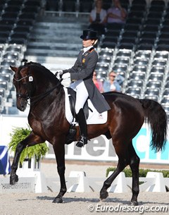 Carmen Naesgaard and Ciowa in the Under 25 competition at the 2011 European Championships :: Photo © Astrid Appels