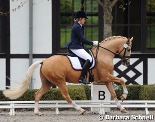 Jessica Krieg and Danilo win the pony division at the 2011 Kronberg Preis der Besten Qualifier
