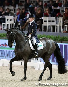 Helen and Responsible at their last world cup qualifier in their career, the 2011 CDI-W Mechelen in Belgium during the Christmas holidays