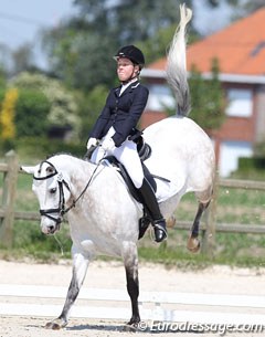 Cato Hemels on a very naughty Rubels Junior (by Rubels)
