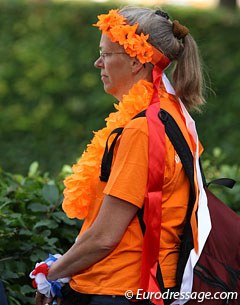 a Dutch fan dressed to the occasion