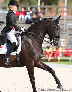 Danish Cecilie Lyndrup and Lambada were on strong form in the freestyle, riding big changes and well cadenced trot movements