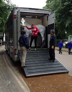 The Canadian horses arrive in Greenwich
