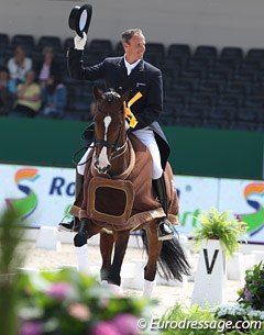 Patrick van der Meer and Uzzo booked a glorious victory in the CDI Grand Prix in Rotterdam :: Photo © Astrid Appels