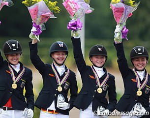 The gold medal winning German team: Lea Luise Nehls, Maike Mende, Semmieke Rothenberger, Nadine Krause