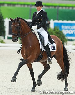 Lyndal Oatley and Sandro Boy at the 2014 World Equestrian Games :: Photo © Astrid Appels