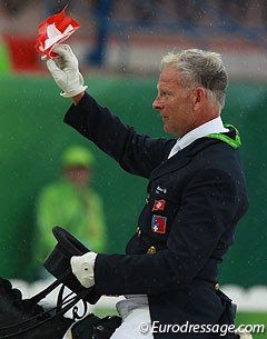 Hans Staub had hid a Swiss flag in his top hat and started waving it as soon as he finished his test